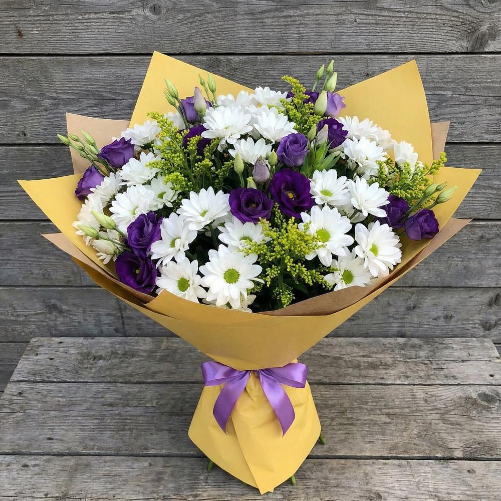 Букет цветов из: Ирисы, Хризантемы и Ромашки в Кулаково