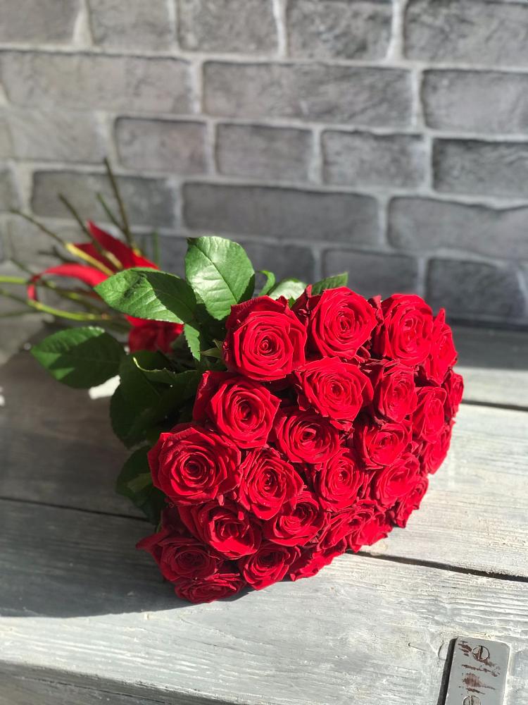 Букет Красные розы Фридом в Кулаково