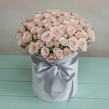 Цветочная композиция из Розы в шляпной коробке в Кулаково