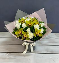 Букет цветов из:  Орхидеи и Розы в Кулаково