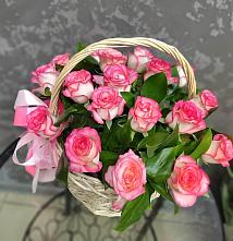 Цветочная композиция из Розы в корзине в Кулаково