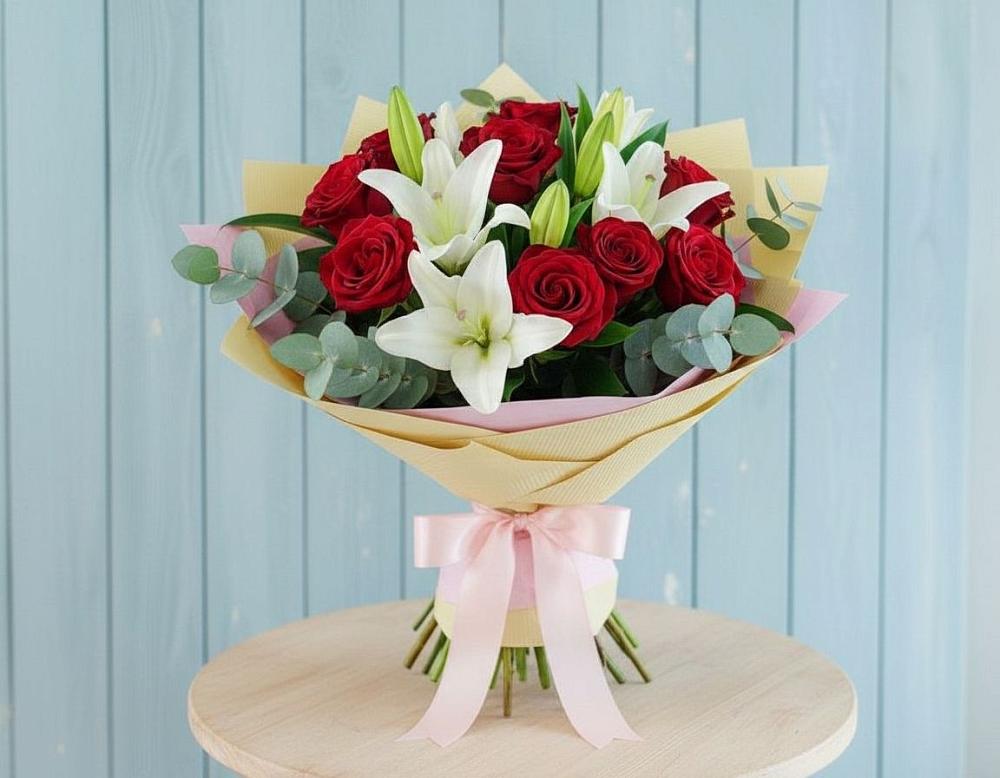 Букет цветов из: Лилии и Розы в Кулаково